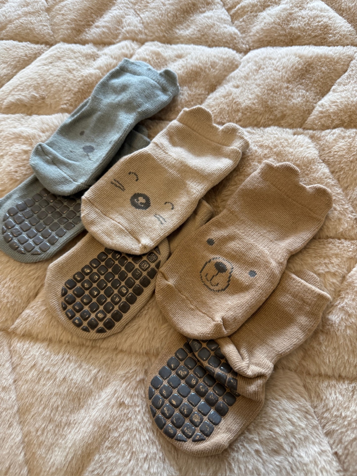 Baby’s First Steps Unisex Grip Sockies 3 pack